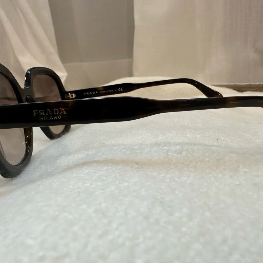 Prada Tortoiseshell Frame Sunglasses with Brown Gradient Lenses - Picture 2 of 10